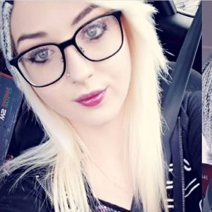 Meet your Posher, Gilly_